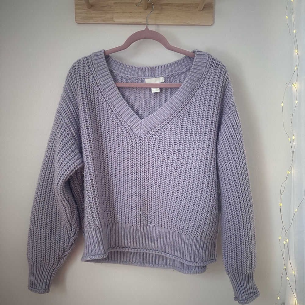 H&M Lavender V-Neck Sweater